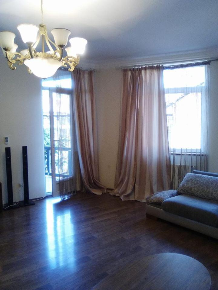 Da-Ma Apartments Tbilisi Buitenkant foto